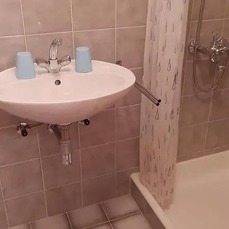 בית הארחה Triple Palit 2009b